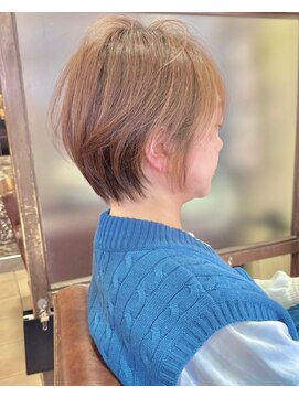 ハピネス クローバー 学園前店(Happiness CLOVER) ショートボブ×髪質改善×白髪ぼかし68ナチュラルショート