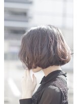 ソラ(sora)&nbsp;無造作感が大人のかっこよさを感じさせるボブ