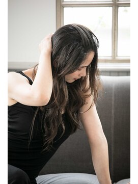 カリン 横浜店(carin) 【carin横浜】ダークアッシュ/カール/艶カラー