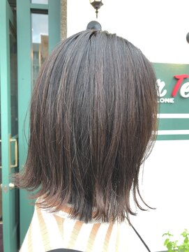 ペル テ サローネ(Per Te SALONE) リタッチ縮毛矯正　カット