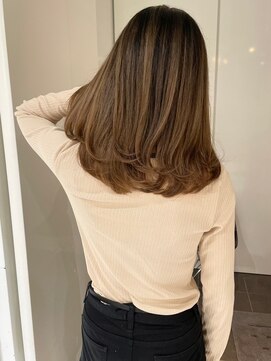 イース バイ アンブルリュクス 北千住(Ease by amble luxe) テラコッタ/ミニウルフ/くすみブルー