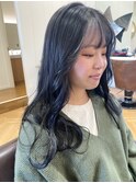 ブルーブラック×バングインナーカラー