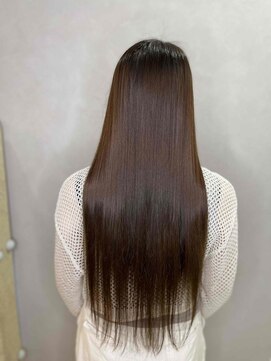 ヘアアンドメイク 心座(hair&make) 艶髪　ナチュラルストレート