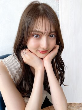 アフロート ルヴア(AFLOAT RUVUA) るなstyle ゆるふわロング シースルー前髪 顔周り 20代30代40代