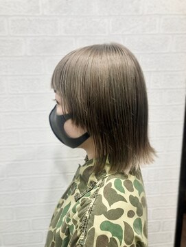 ハサミバイアトリエナガノ 千葉(8sami by atelier nagano) デザインカラー／レイヤーカット/ウエットヘア/オリーブベージュ