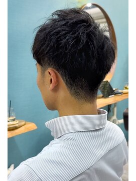 ベラ(Bella) メンズショートツーブロック社会人20代30代40代