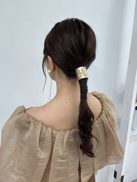 ヘアー アレス(hair ales) 結婚式 ローポニー ポニーテール 編み下ろし