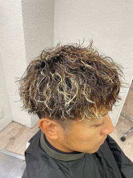 アジールヘア 所沢プロペ通り店(agir hair) ホワイトメッシュスパイラルパーマケアブリーチ所沢練馬韓国