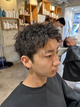 アメラボ(AmeLab) 相性抜群　カール感の出るツイスト+ショートスタイル