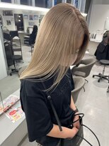 キング 枚方店(K!ng)&nbsp;縮毛矯正髪質改善ハイライトレイヤーカット枚方美容室エクステ