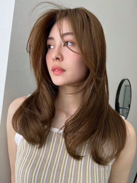 リス バイ ソヨン(Lis by SOYON) 小顔/前髪/似合わせカット/フェミニンロング/メルティカラー