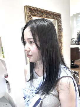 コワファースト させぼ五番街店(COIFF1RST) ダークグレー