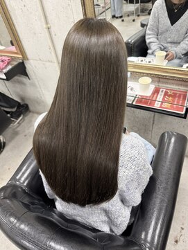 ルノン(LUNON) 黒髪クラゲヘアーオリーブグレー小顔ココアベージュ