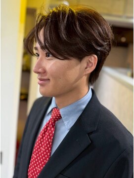 ホーミーズ 横須賀中央店(homies) ニュアンスショート ビジネスヘア センターパート 20代 30代