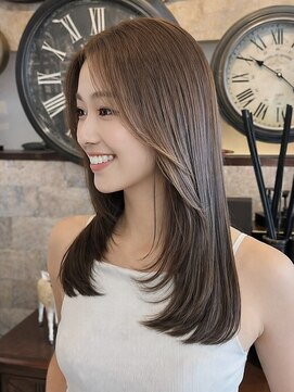 インデペンデンス(independence) 【四条烏丸】ワンカラーで作るベージュ×レイヤー