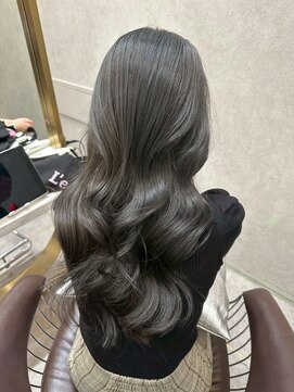 ロンドルピナス 小倉(Lond Lupinus) ミディアムレイヤーカット/似合わせカット/大人ガーリー/20代