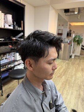 ディレクション(Direction) メンズツーブロック×アップバングショート