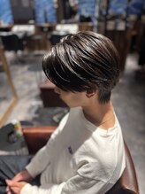 【骨格矯正ウルフスタイル】襟足を少し残す若者トレンド！バックのシルエットまで美しい[湘南台]