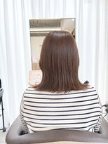 ウイバイファースト(u'i by first) 柔らかくまとまる、ナチュラルミディアムスタイル