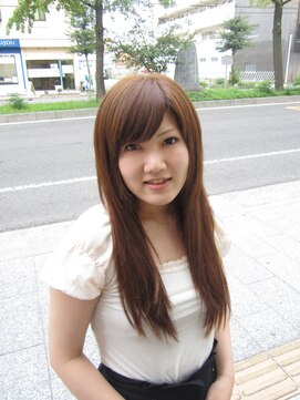 美容室イーナ(e na) ☆極上プラチナレミー本数限定☆サラツヤ★Naturalエクステ