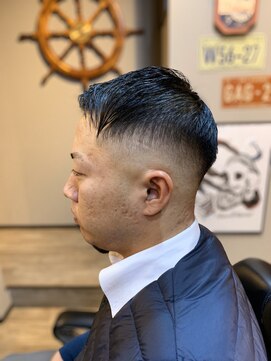 バーバー スタジオ ラフテル(Barber Studio RAFTEL) スキンフェード
