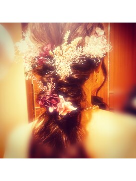 ニュースター(NEW STAR) ブライダルヘアメイク