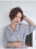 カーキグレージュマッシュショートボブフェザーバング(所沢)
