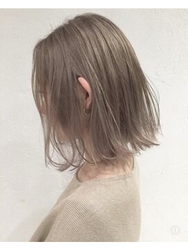 パーク なんば本店(PARK.) ハイトーン切りっぱなしボブ