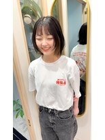 イオエ(ioe)&nbsp;黒髪/ボブルフ/ネビージュ/小顔/ワンレン/髪質改善/グレージュ