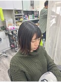肩下ミディアムボブ