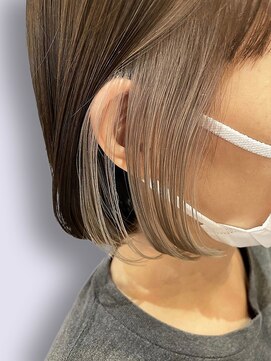 美容室 サボイ 高崎店(SAVOY) 20代30代可愛いイヤリングカラー切りっぱなしボブグレージュ
