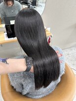 シカ 神戸三宮元町店(Cica)&nbsp;神戸　三ノ宮　元町　髪質改善　 透明感カラー　艶髪