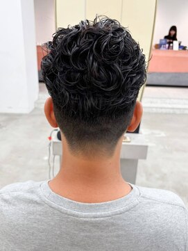 ノエ ナゴヤ(NOE NAGOYA) ニュアンスパーマ/スペインカール/スパイキーショート/名駅s1