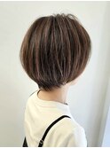 レイヤーショートボブ