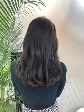 ヘアースタジオ ゼン カロン(Hair studio Zen kalon) 透けカラー