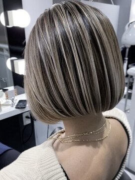 ラキング ギンザ トウキョウ(LAKING GINZA) ミディアムヘア/デザインカラー/フェイスフレーミング/銀座駅