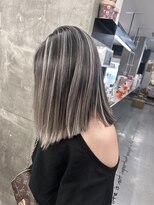 キング 梅田店(K!ng)&nbsp;縮毛矯正髪質改善レイヤーカットトリートメント心斎橋美容室