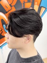 ビカム 名駅(become) 曲がる縮毛矯正で作るフェザースタイル