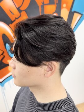 ビカム 名駅(become) 曲がる縮毛矯正で作るフェザースタイル