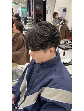 アース オーセンティック 松山銀天街店(EARTH Autentic) フェザーパーマ