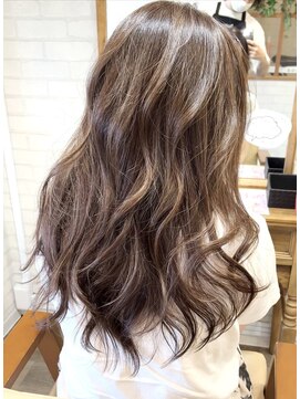 ルスト 成増店(Lust) 白髪ぼかし×ハイライト