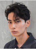 原宿微分けセンターパートツイストスパイラルパーマかきあげ黒髪