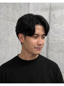 サンキスビューティースタジオ 千葉中央(Sunkissed beauty studio) 大人の清潔感センターパートパーマ［千葉/千葉中央/MEN'S］