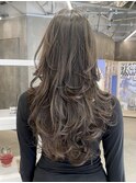 デジタルパーマコテ巻き風ロングレイヤースタイルハッシュカット