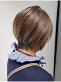 ショートボブ