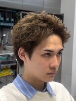 フィフス 渋谷(fifth)&nbsp;今流行りの無造作刈り上げないツイストスパイラルショートパーマ