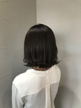 オウル(OWL) 切りっぱなしボブ