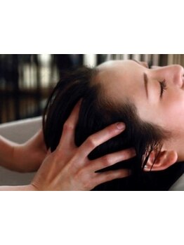 FEERIE est では癒しの香りと極上のマッサージで極楽な時間を提供します♪【月島】