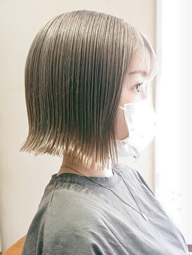 ラボヌール ヘアー エクラ(La Bonheur hair eclat) 切りっぱなしボブ