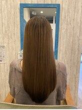 クセ毛の方はサラツヤまとまりのある髪へ！ストレートヘアの方はハリコシのあるボリューミーな髪へ！